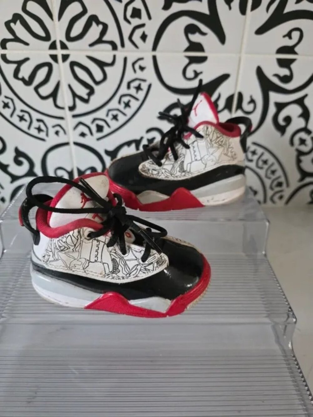 Air Jordan Dub Zero (TD) in the 'White/Black-Varsity Red' colorway size 4C